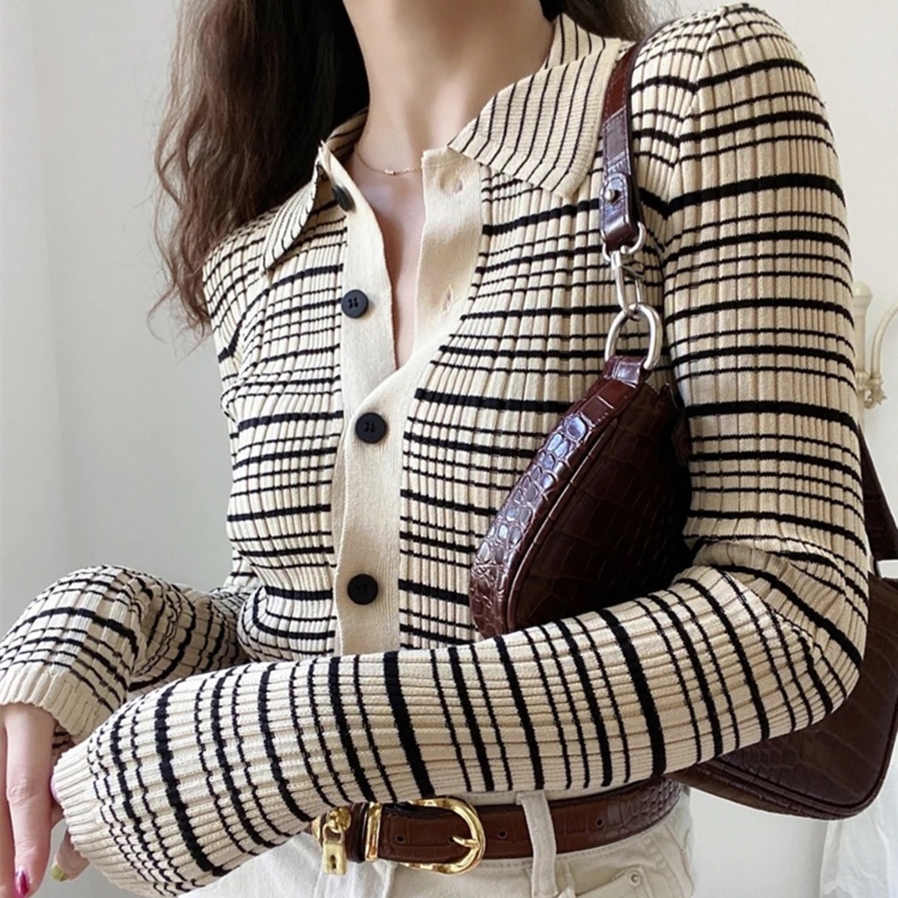Commense Musical Notation Long Sleeved Knit Top